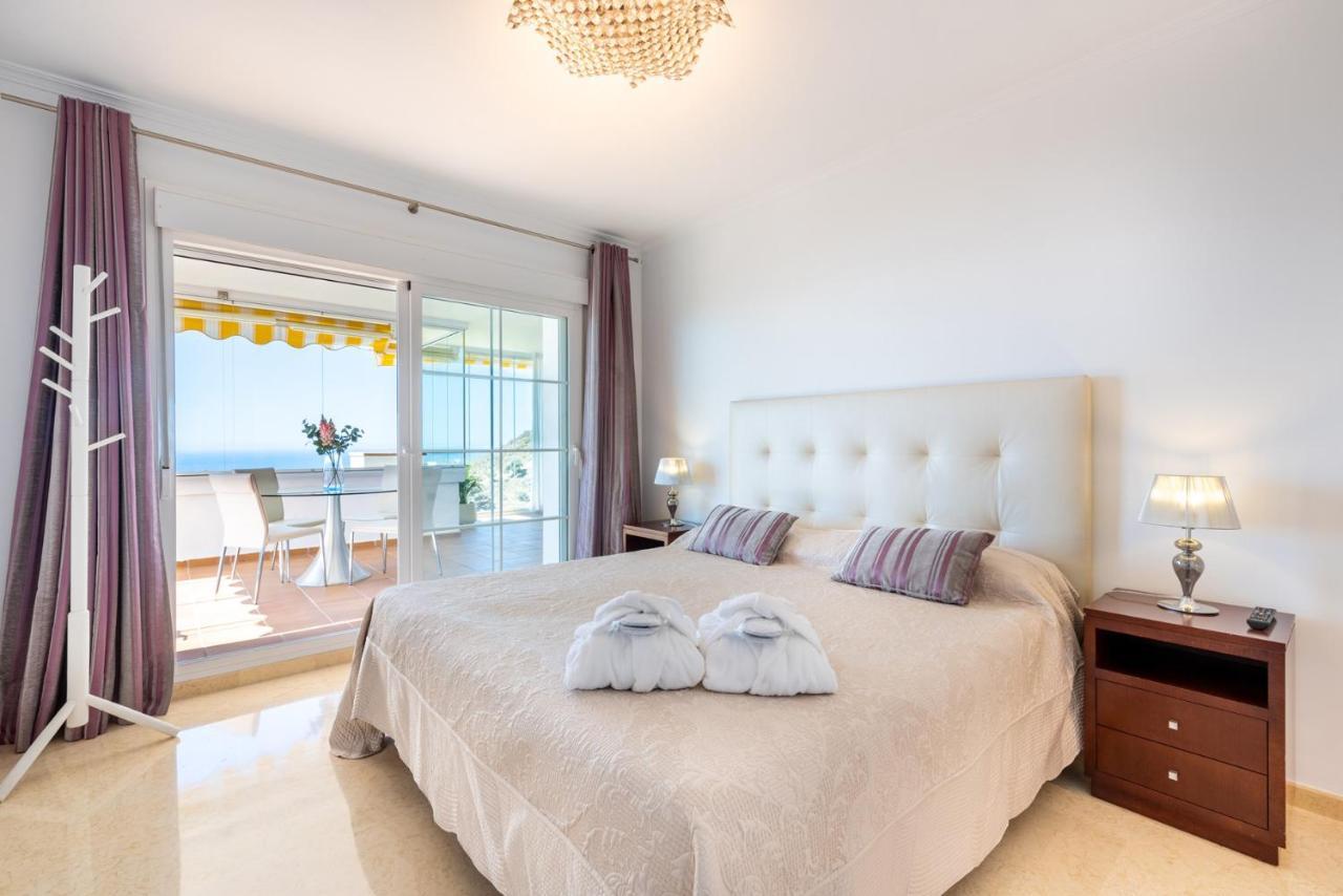 Venus Malaga Apartamento De Lujo Рінкон-де-ла-Вікторія Екстер'єр фото