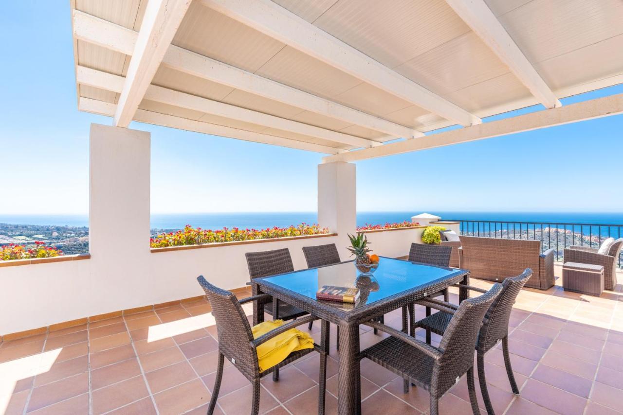 Venus Malaga Apartamento De Lujo Рінкон-де-ла-Вікторія Екстер'єр фото